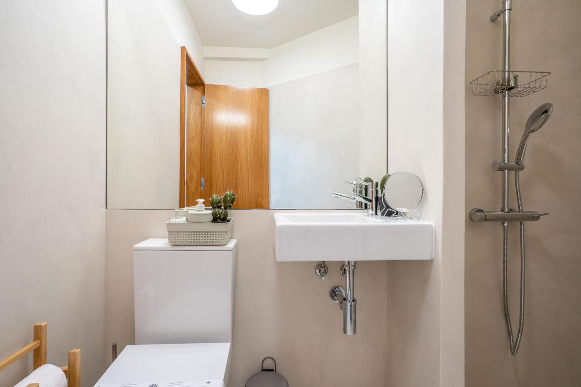 Sublime Downtown Retreat By Elsa Apartment Porto Exterior foto